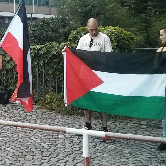 Kundgebung von NPD/BIA vor dem US-Generalkonsulat, München
